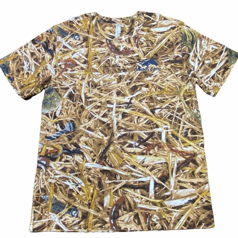 Code Five Men's Licensed Cowboy Camo Tee Size Large Short Sleeve Crew Neck